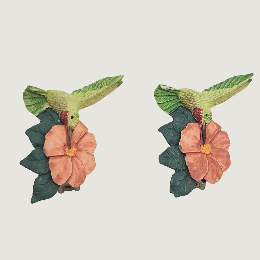 Vintage Hummingbird Flower Clip On Earrings Resin Boho Nature Summer Green Peach